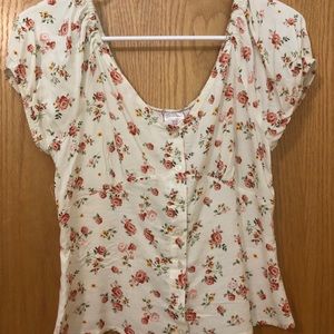 Cropped floral tan shirt